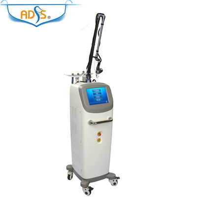 sistema quirúrgico del laser del CO2 10600nm, máquina del laser del retiro de la cicatriz del acné