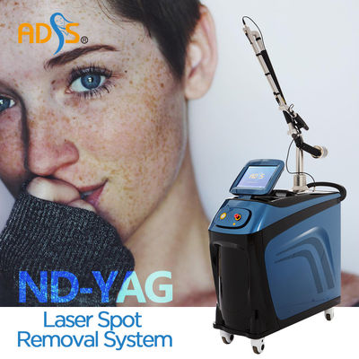 Máquina de la belleza del retiro del tatuaje de la máquina 1064nm 532nm del laser del ND Yag del interruptor de Q